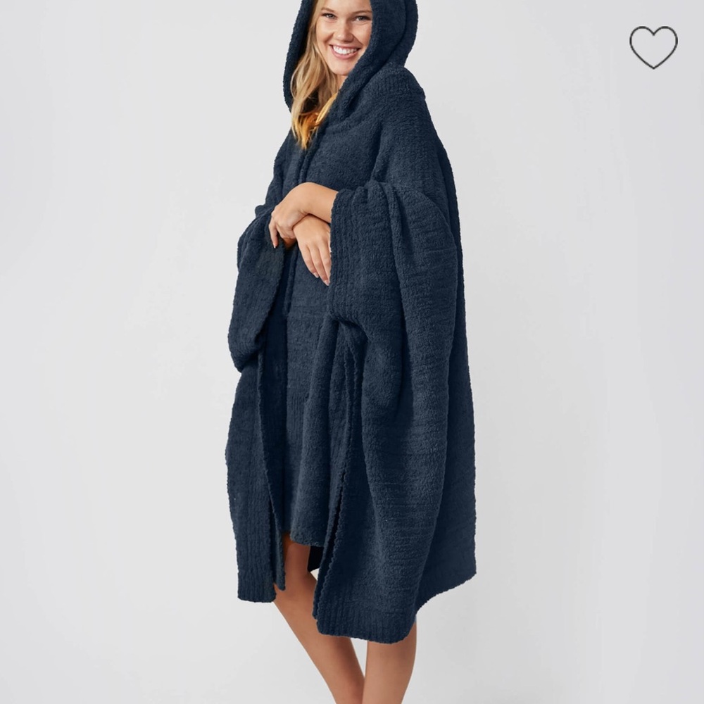 Sunday Citizen Snug Hooded Wearable Blanket- One Size in Midnight